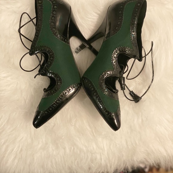 HOST PICK‼️Tory Burch Flannel Hawthorne Pump - Picture 3 of 16